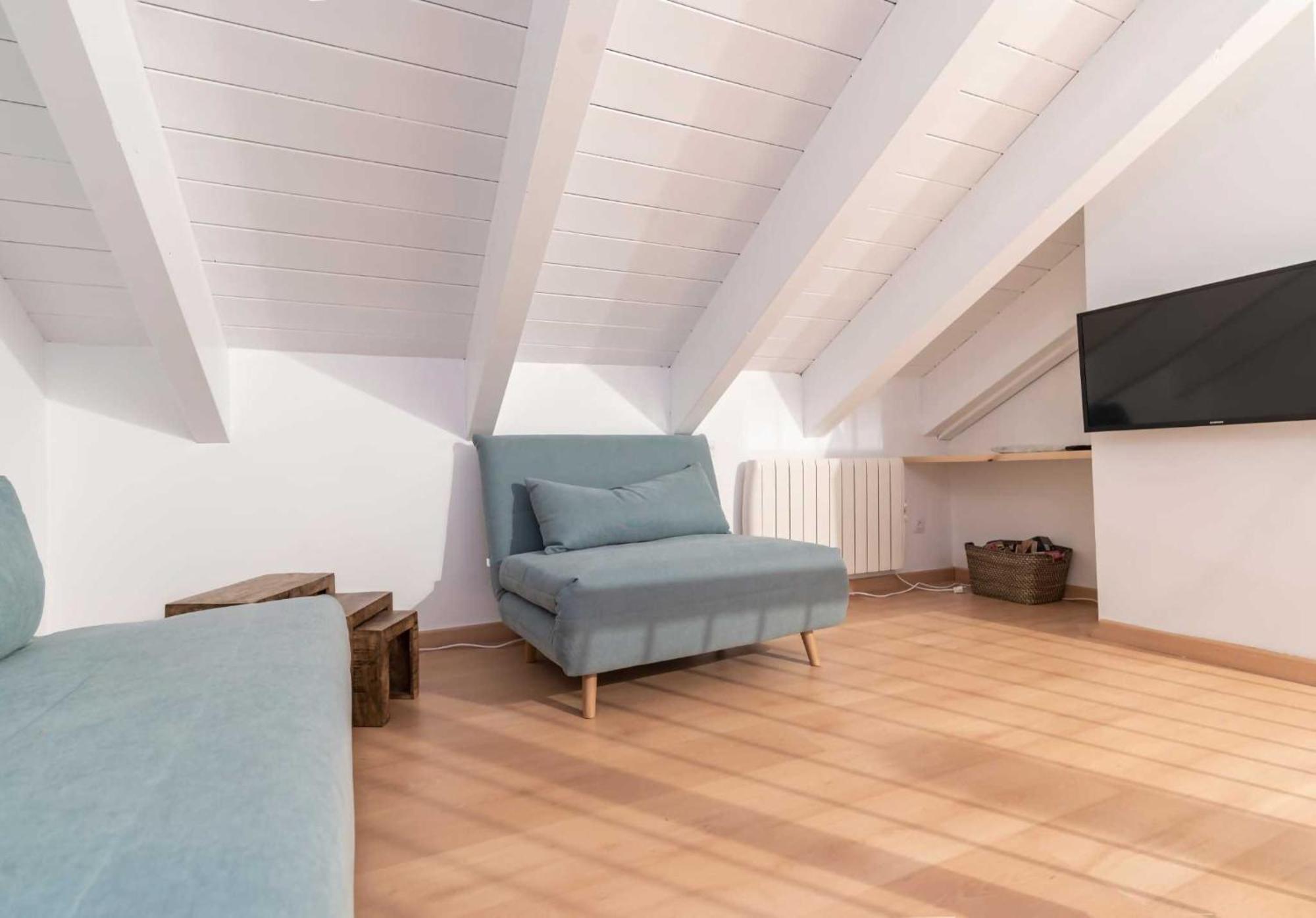Loira Casa Sanchines Duplex De Lujo En Benasque Lägenhet Exteriör bild