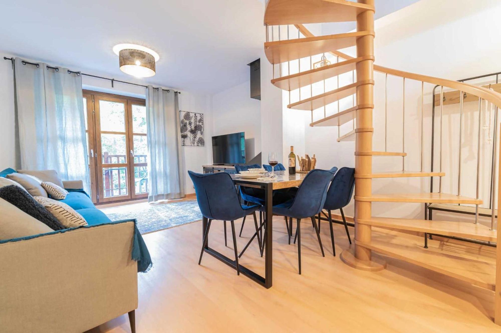 Loira Casa Sanchines Duplex De Lujo En Benasque Lägenhet Exteriör bild