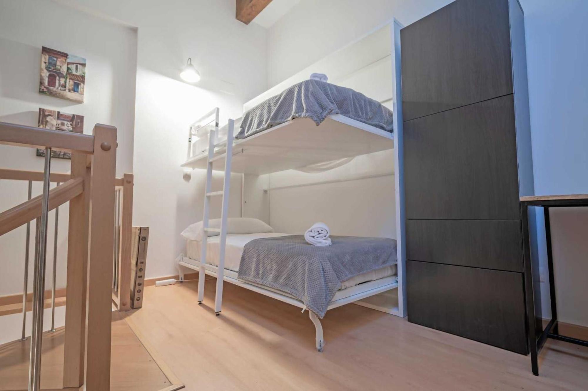 Loira Casa Sanchines Duplex De Lujo En Benasque Lägenhet Exteriör bild
