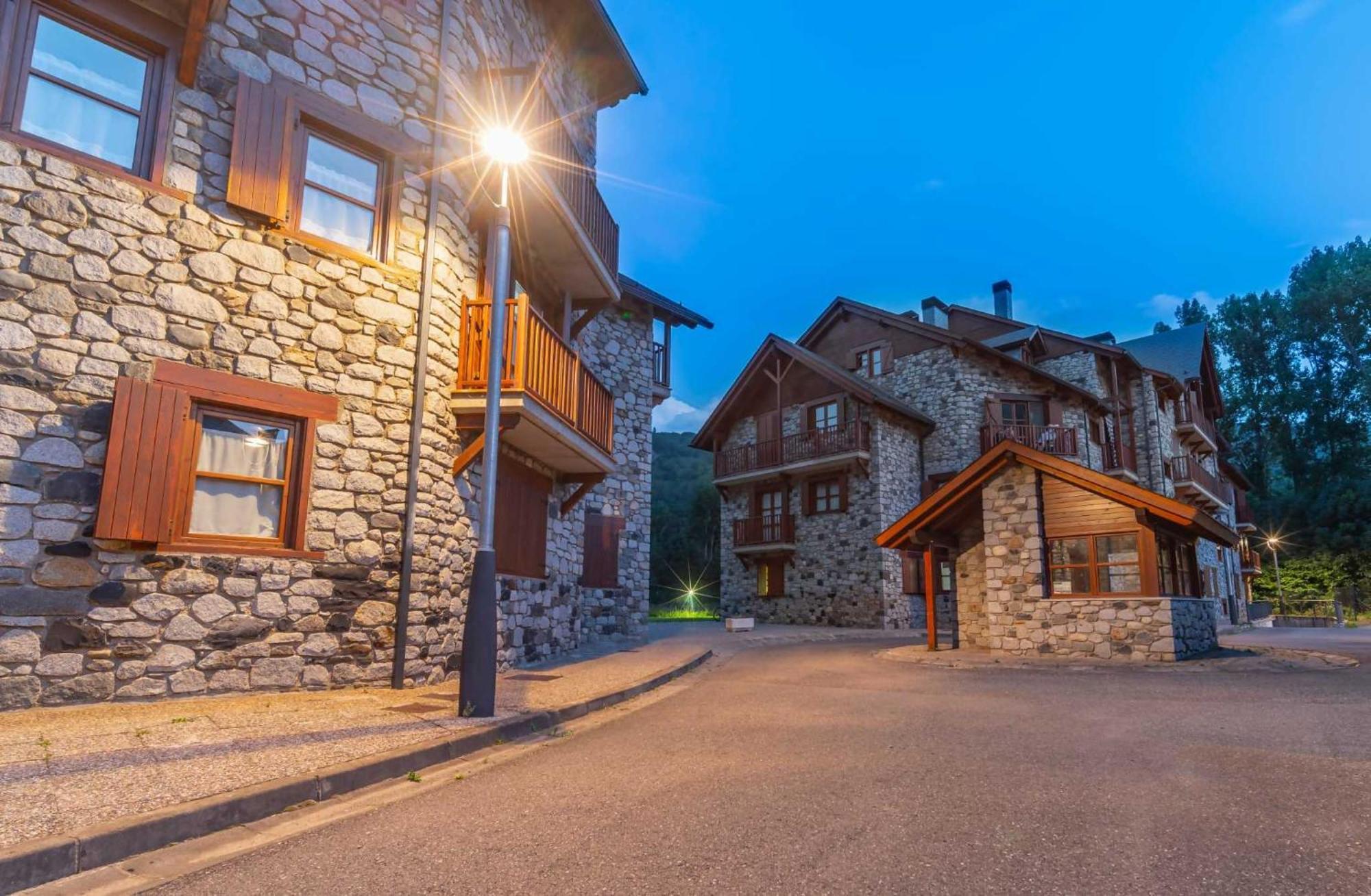 Loira Casa Sanchines Duplex De Lujo En Benasque Lägenhet Exteriör bild